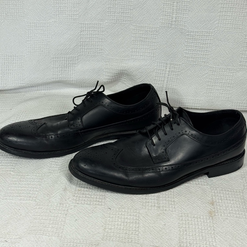 Aldo Black Leather Oxford Shoes Sleek Formal Design Size 11 EUC